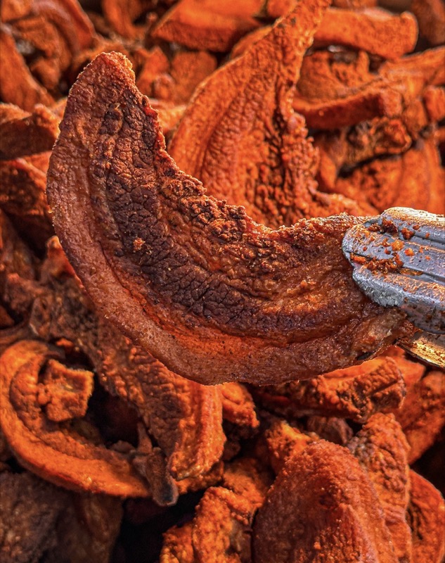 Chicharrón de Cachete en Tira